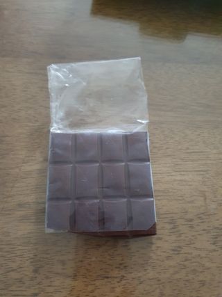 당류2g 자일리톨로 단맛을낸 슈카 퓨어비건 무설탕초콜릿 Xucker vegan 2개입 — 5점을 준 리뷰어가 2021년 4월 올린 사용 사진