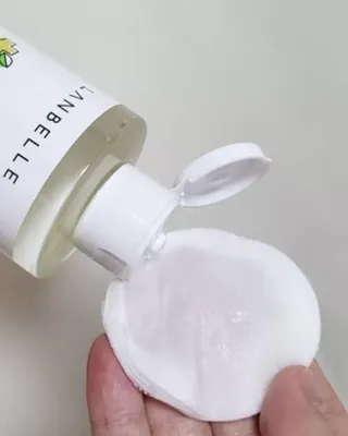 랑벨 내츄럴 딥 립앤아이 리무버 210ml — 5점을 준 리뷰어가 2022년 6월 올린 사용 사진