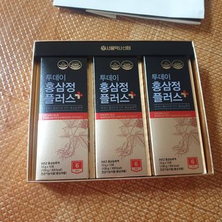 서울약사신협_투데이홍삼정플러스스틱_10g x 30포 — 4점을 준 리뷰어가 2021년 5월 올린 사용 사진