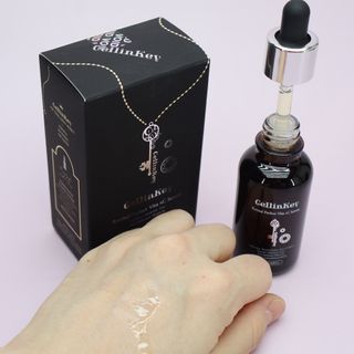 코매료 셀인키 리바이탈 퍼펙트 세럼 2종(천연오일100프로+순수비타민c150,000ppm) — 5점을 준 리뷰어가 2024년 2월 올린 사용 사진