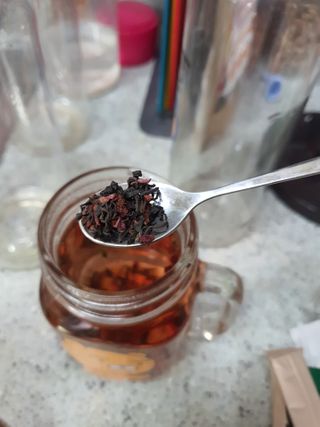 마시다 붉은 석양 빛을 담은 프리미엄 수제 블렌딩 홍차, 레드선셋블랙티 — 5점을 준 리뷰어가 2021년 3월 올린 사용 사진