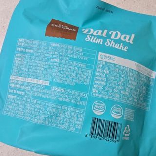 달달슬림쉐이크 [블로그]달달슬림 맛있는 단백질 쉐이크 파우치 다이어트 식사대용 프로틴 파우더 보충제 — 5점을 준 리뷰어가 2025년 10월 올린 사용 사진