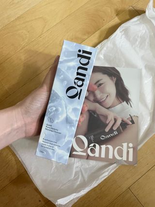 헤어플러스 콴디 아침세안제 폼클렌징 퓨어 어니스티 모닝클렌저 — 3.5점을 준 리뷰어가 2021년 4월 올린 사용 사진