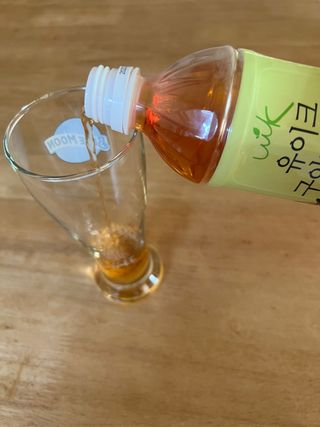 소담스퀘어 상암 제로카페인x제로칼로리 제주 유기농 유이크 구아바잎차 500ml x 6개입 (1박스) — 5점을 준 리뷰어가 2022년 11월 올린 사용 사진