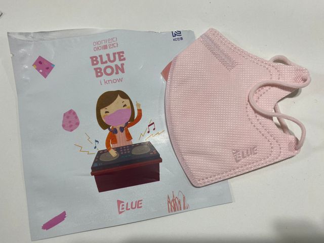 [블루 본 아이노우] 유아용 컬러마스크 40 PCS SET 2중 택 1 리뷰 사진