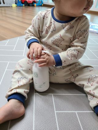 토박스코리아 몽쥬르 유아 로션 300ml — 5점을 준 리뷰어가 2021년 4월 올린 사용 사진