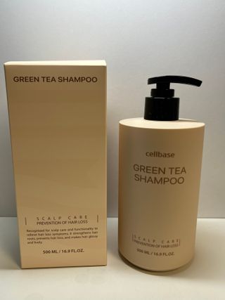 프리마인 더이상 뻣뻣하고 효과없는 탈모샴푸는 NO. 근본부터 케어하는 셀베이스 그린티샴푸(500ml) — 5점을 준 리뷰어가 2023년 3월 올린 사용 사진