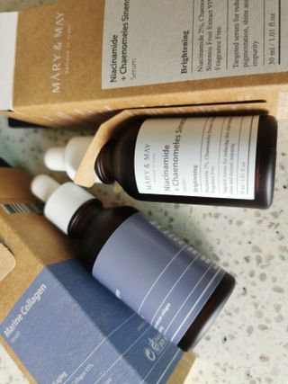 마리엔메이 히알루로닉스 세럼 ,나이아신아마이드 모과 세럼, 마린콜라겐 세럼, 청귤 흰목이버섯 추출물 세럼 — 5점을 준 리뷰어가 2021년 10월 올린 사용 사진