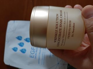 Dr.느루벗 느루벗 링클 솔루션 콘센트레이트 스네일 탄력 달팽이 크림 80g — 5점을 준 리뷰어가 2021년 2월 올린 사용 사진