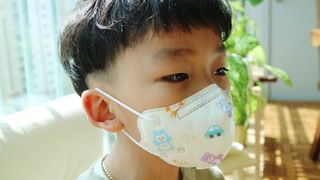 푸름웰니스 닥터스마일케이 KF94 소형 마스크 3종-총 30매 — 5점을 준 리뷰어가 2021년 3월 올린 사용 사진