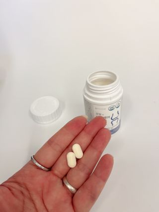 프리마인 평생 써야하는 관절의 건강을 위한 완벽설계 솔루션 관절n마디케어 플러스 120정 — 4.5점을 준 리뷰어가 2022년 10월 올린 사용 사진