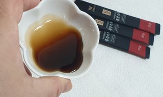 [푸름웰니스] 프리미엄 6년근 홍삼스틱 3mg x 100포 — 5점을 준 리뷰어가 2022년 3월 올린 사용 사진
