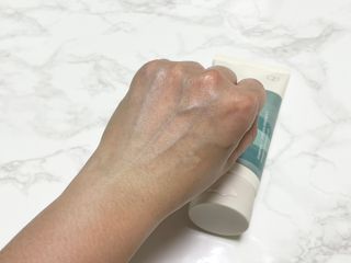 [후르디아] 올리브영 저자극 비건바디로션 — 5점을 준 리뷰어가 2023년 3월 올린 사용 사진