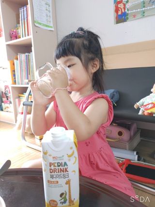 메디웰 페디아드링크 미니 바나나맛 — 5점을 준 리뷰어가 2021년 7월 올린 사용 사진