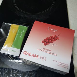 달람하리 DALAMHARI [미.친.탄.산.] 과즙 듬뿍 청량한 탄산 습관 15kcal 슈퍼콤부차 (오미자 / 유자 / 매실 택1) — 2.5점을 준 리뷰어가 2022년 8월 올린 사용 사진