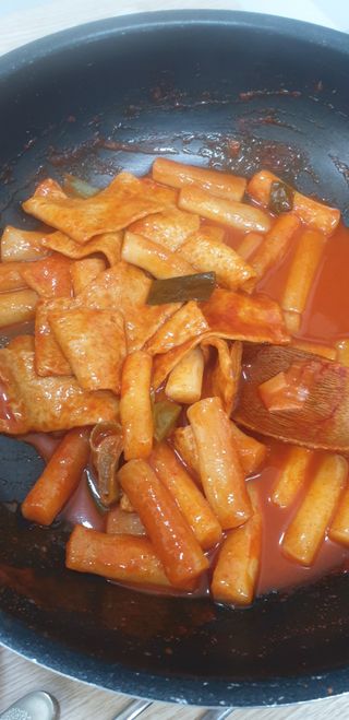 응큼떡볶이 — 5점을 준 리뷰어가 2021년 3월 올린 사용 사진