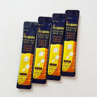 [키스립] 근복적인 숙취원인 해결 숙취해소제 키스립 코드레드487 2팩 & 뉴키스립비타 1box  set — 5점을 준 리뷰어가 2022년 6월 올린 사용 사진