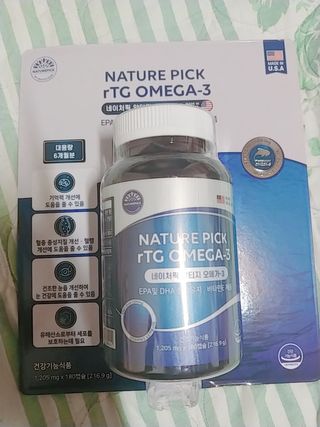 서울약사신협 네이처픽_알티지오메가3_1,205mg x 180캡슐 — 5점을 준 리뷰어가 2021년 9월 올린 사용 사진
