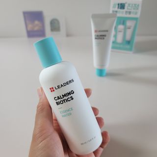 리더스코스메틱 리더스 카밍 바이오틱스 #1등 진정 기획세트 [에센스 워터150ml + 크림 마스크80ml] — 5점을 준 리뷰어가 2022년 8월 올린 사용 사진