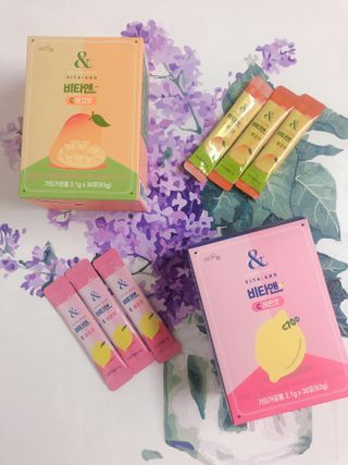 비타앤C 레몬맛, 망고맛 — 5점을 준 리뷰어가 2021년 5월 올린 사용 사진