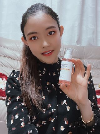 썸헤어 / SUMHAIR 썸헤어 실키 테라피 헤어 에센스 — 5점을 준 리뷰어가 2021년 4월 올린 사용 사진
