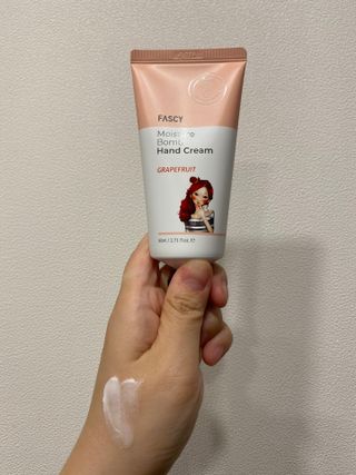 파시 FASCY 高保湿ハンドクリーム40ml+80ml セット — 5점을 준 리뷰어가 2021년 7월 올린 사용 사진