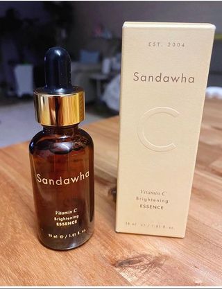스킨큐어 산다화 비타민c 화이트닝 에센스 30ml — 5점을 준 리뷰어가 2022년 2월 올린 사용 사진