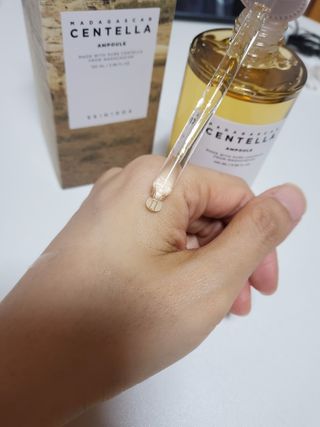 [스킨1004] 마다가스카르 센텔라 앰플 100ml — 5점을 준 리뷰어가 2024년 5월 올린 사용 사진