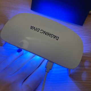 데싱디바 글레이즈 젤네일 스프링 프렌치 네일_5종 중 택 1 — 4점을 준 리뷰어가 2021년 9월 올린 사용 사진