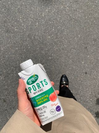 셀렉스스포츠 셀렉스 스포츠 웨이 프로틴 복숭아_ 330ml x 12팩 — 5점을 준 리뷰어가 2021년 3월 올린 사용 사진
