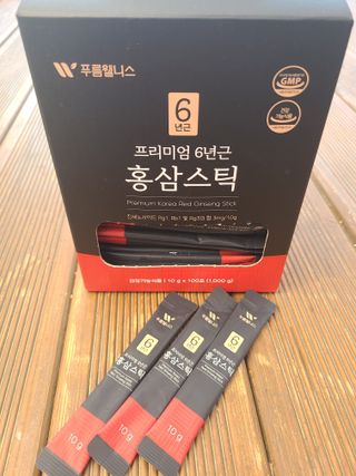[푸름웰니스] 프리미엄 6년근 홍삼스틱 3mg x 100포 — 5점을 준 리뷰어가 2022년 4월 올린 사용 사진