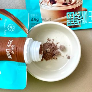 달달슬림쉐이크 [블로그]달달슬림 맛있는 단백질 쉐이크 파우치 다이어트 식사대용 프로틴 파우더 보충제 — 5점을 준 리뷰어가 2025년 10월 올린 사용 사진