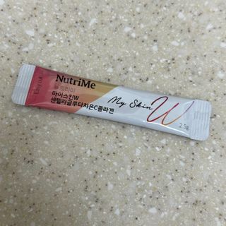 뉴트리미 마이스킨W 센텔라글루타치온C콜라겐 28포 — 5점을 준 리뷰어가 2023년 2월 올린 사용 사진