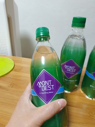 몽베스트 Montbest with Sparkling water Plain 20병 — 5점을 준 리뷰어가 2023년 3월 올린 사용 사진