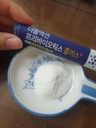 메이준뉴트리 더블액션 프리바이오틱스 플러스+ — 5점을 준 리뷰어가 2021년 6월 올린 사용 사진