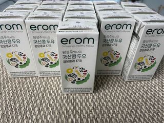 이롬 erom 황성주박사의 국산콩 두유 검은콩과 17곡 — 5점을 준 리뷰어가 2020년 12월 올린 사용 사진