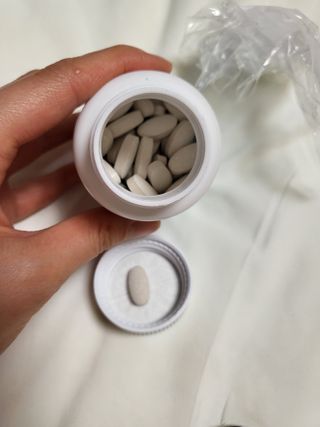 광동생활건강 뼈 건강엔 칼슘마그네슘 90정 3개월분 — 5점을 준 리뷰어가 2023년 5월 올린 사용 사진