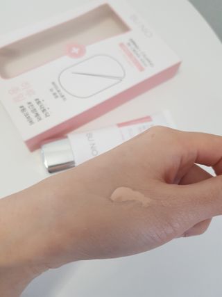 뷰니오 더마플러스 카밍 비비크림 — 5점을 준 리뷰어가 2021년 1월 올린 사용 사진