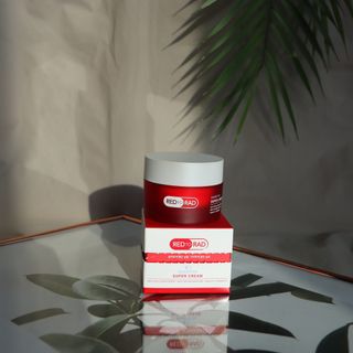 레드투래드 센서티브 슈퍼 크림 50ml — 5점을 준 리뷰어가 2021년 11월 올린 사용 사진