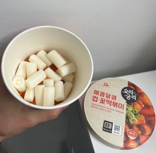 나우  [요리궁리] 매콤달콤 꽃떡볶이 6개입 세트 — 5점을 준 리뷰어가 2025년 1월 올린 사용 사진