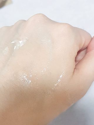 풀무원 브리엔 엔젤리카 허브 브라이트닝 에센스+전용펌프 — 4점을 준 리뷰어가 2020년 12월 올린 사용 사진