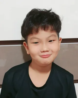 [갸스비] 곱슬 머리부터 파마까지 남자의 컬을 위한 갸스비 컬크림 — 5점을 준 리뷰어가 2021년 10월 올린 사용 사진