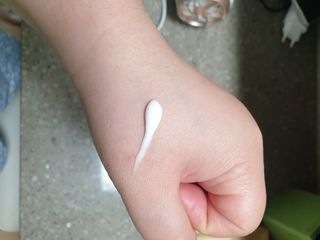 Dr.느루벗 느루벗 옴므 토탈 케어 올인원 118ml 남자 남성 스킨 로션 에센스 크림 화장품 — 5점을 준 리뷰어가 2021년 3월 올린 사용 사진