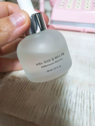 브에노 파리퀸 윌 페이스 오일 — 5점을 준 리뷰어가 2021년 6월 올린 사용 사진
