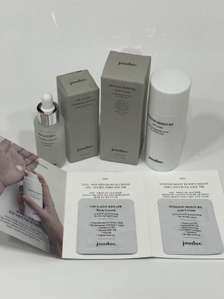 주닥 미백+모공+보습+탄력을 한번에 해결. 올인원 앰플+크림 세트 — 4.5점을 준 리뷰어가 2022년 2월 올린 사용 사진