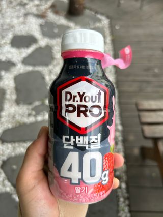 닥터유 프로 단백질드링크 40g 딸기 — 5점을 준 리뷰어가 2025년 7월 올린 사용 사진