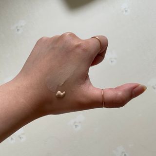 약손명가코스메틱 에오스보떼 블라인드 비비크림 50ml — 3.5점을 준 리뷰어가 2021년 8월 올린 사용 사진