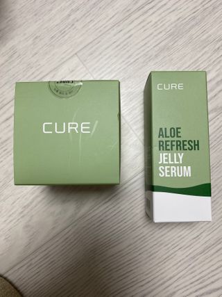 김정문알로에 큐어 큐어 알로에 리프레쉬 젤리 세럼, 큐어 알로에 하이드로 젤리 크림 — 5점을 준 리뷰어가 2021년 3월 올린 사용 사진