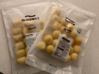Dog&Ball 독앤볼 [Dog&Ball] 미니찹쌀볼도그 찹쌀치즈볼 — 5점을 준 리뷰어가 2021년 9월 올린 사용 사진