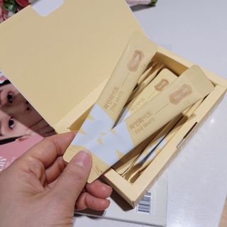 디오르 파인화이트 — 5점을 준 리뷰어가 2021년 12월 올린 사용 사진